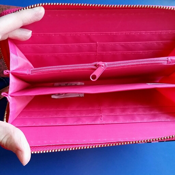 1 LEFT! Unicorn Donut Rainbow Kawaii Wallet - Picture 3 of 6